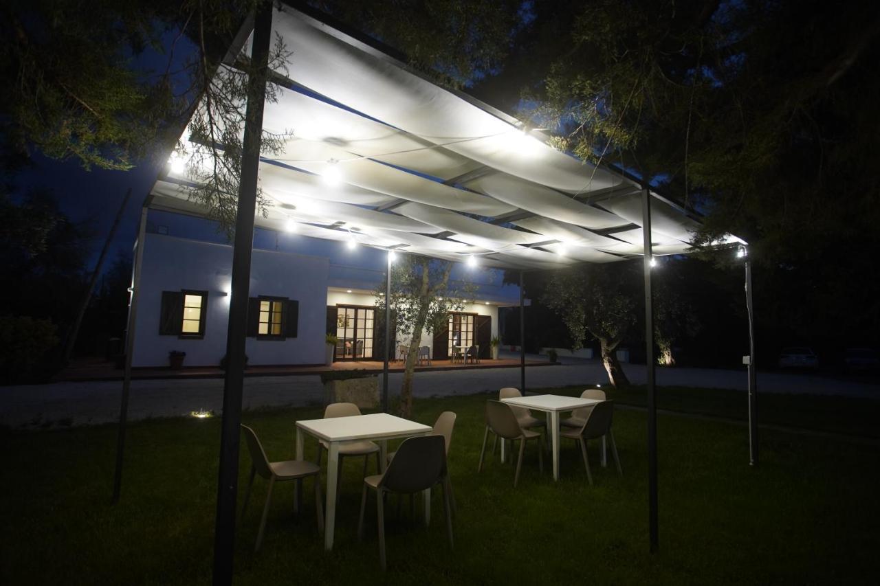 Gli Ulivi Di Gino Bed & Breakfast Sanarica Bagian luar foto