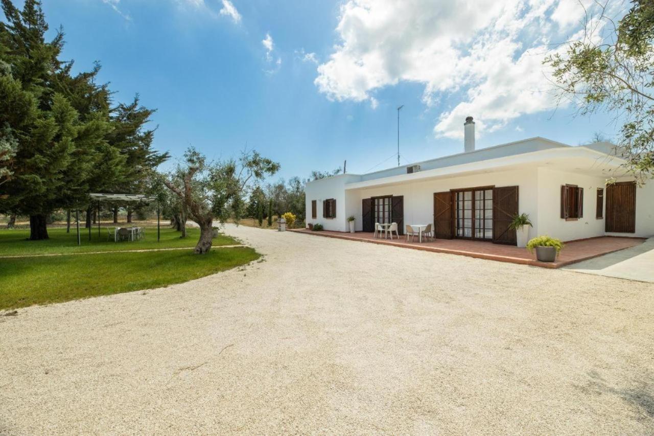 Gli Ulivi Di Gino Bed & Breakfast Sanarica Bagian luar foto