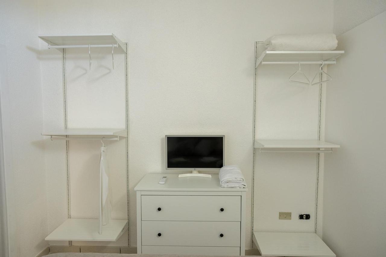 Gli Ulivi Di Gino Bed & Breakfast Sanarica Bagian luar foto