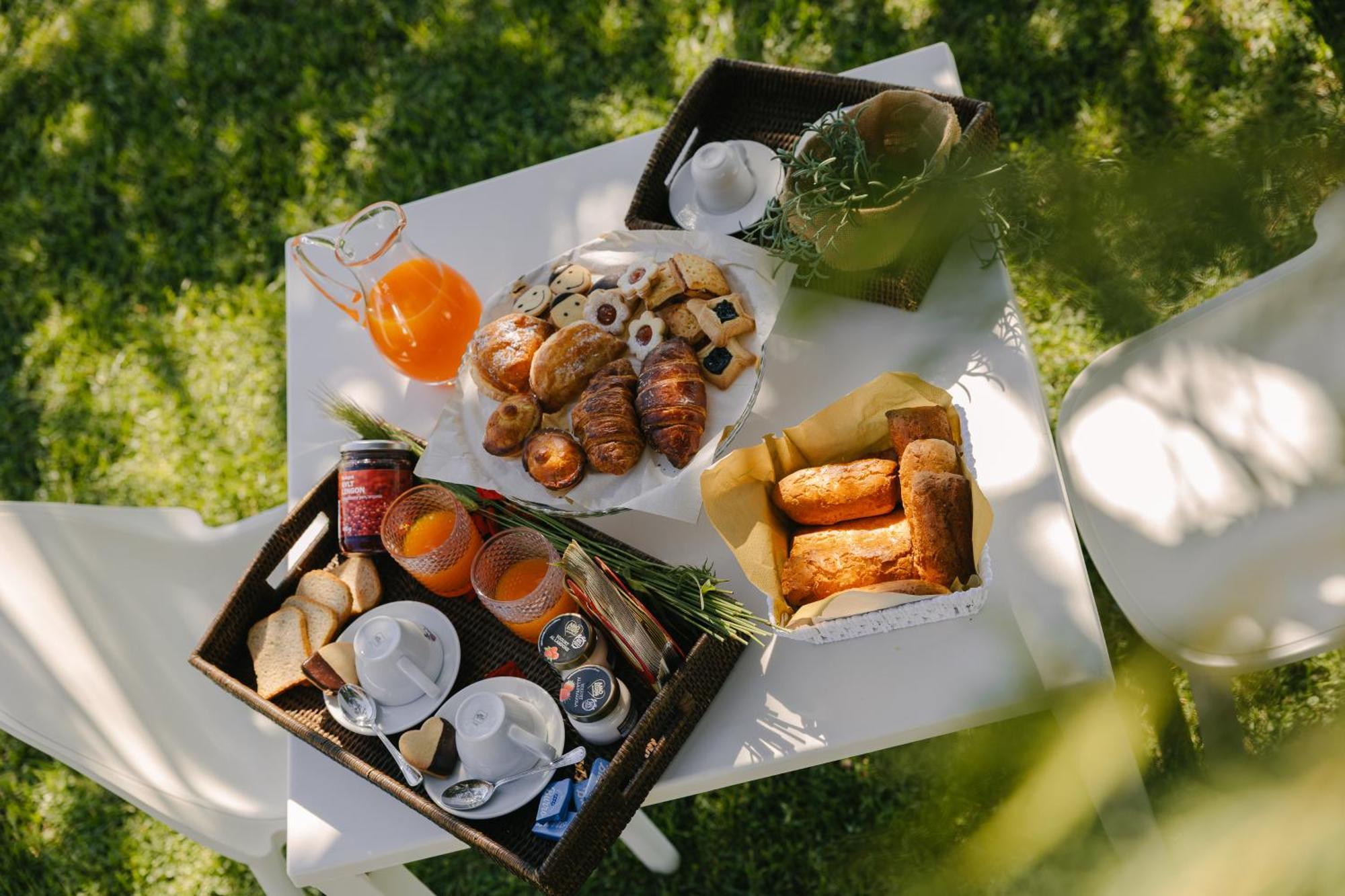 Gli Ulivi Di Gino Bed & Breakfast Sanarica Bagian luar foto